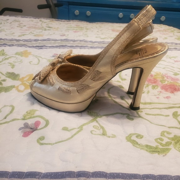 Zezell Gold Heels - Picture 2 of 4